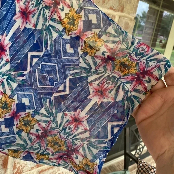 Ark n c. Blue Geometric Floral Sheer Cold Shoulder Maxi Dress - Picture 5 of 14